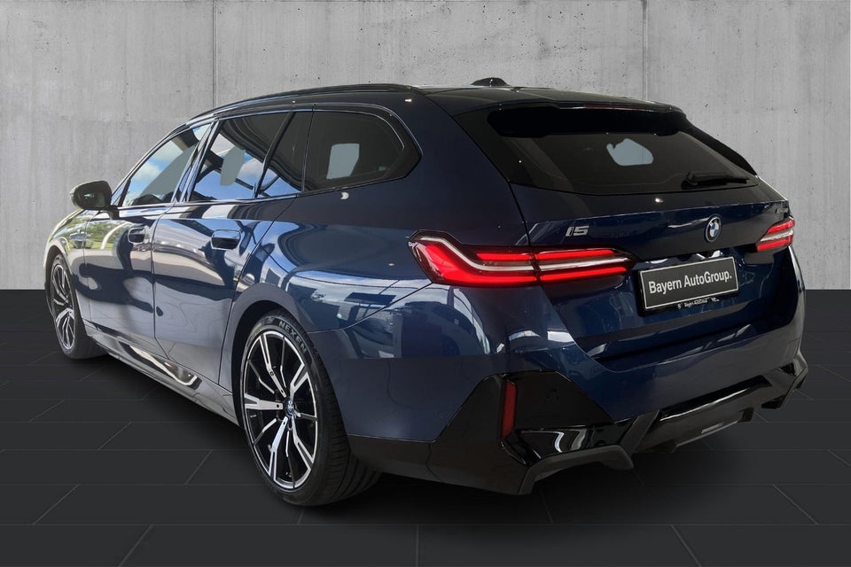 BMW i5 eDrive40 Touring M-Sport 5d