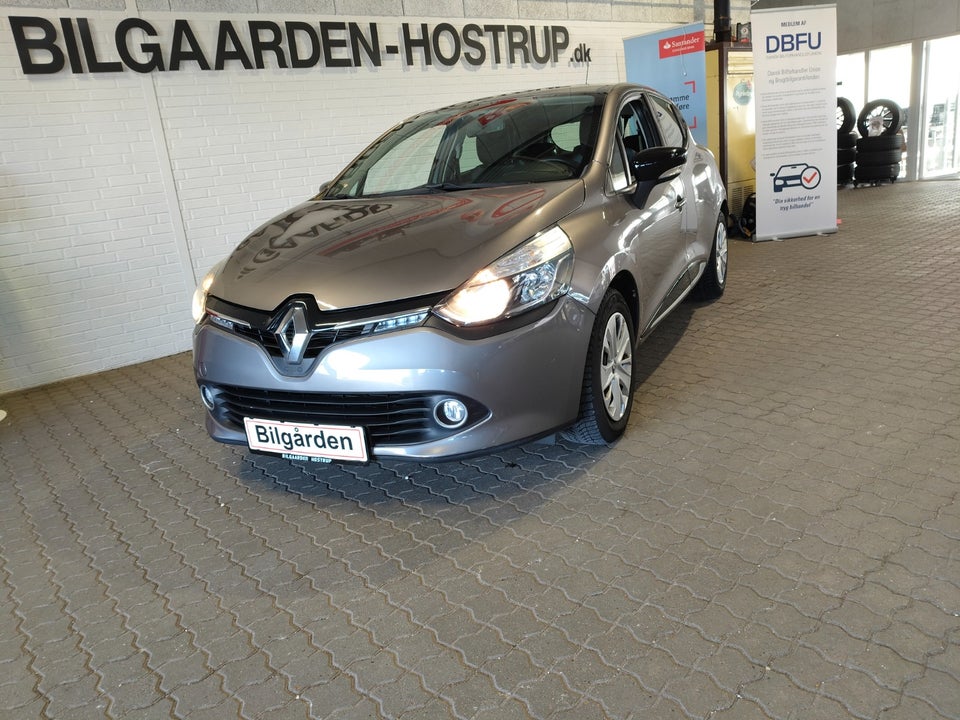 Renault Clio IV 0,9 TCe 90 Expression 5d