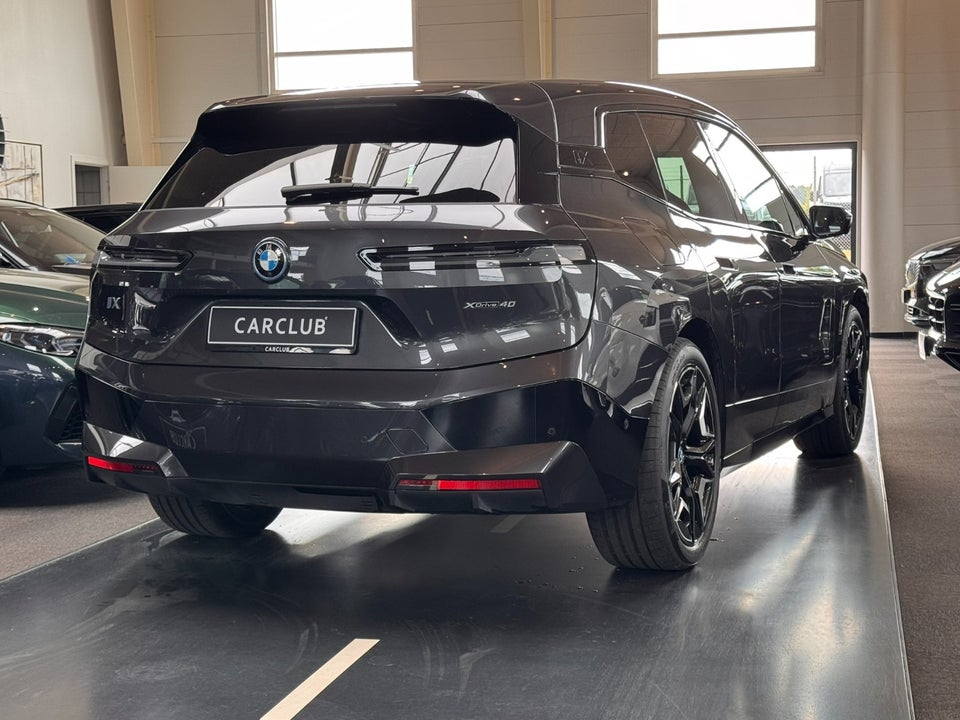 BMW iX xDrive40 M-Sport 5d