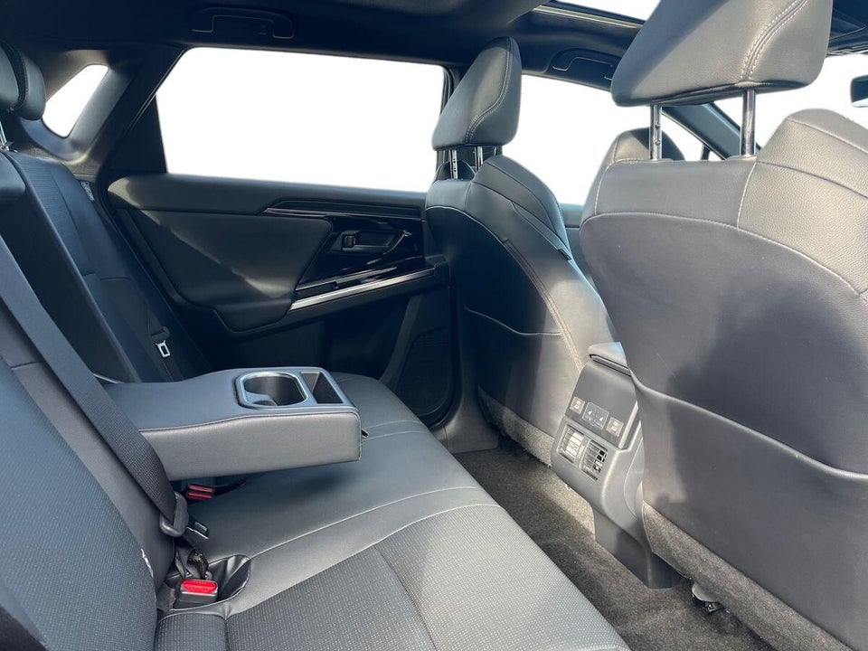 Toyota bZ4X Executive 5d