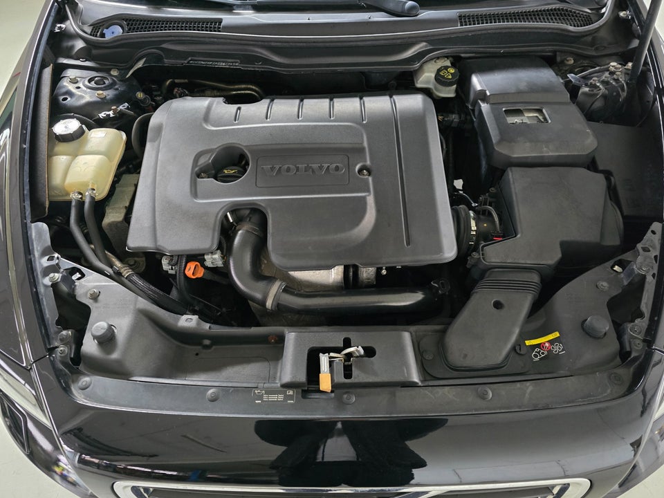 Volvo V50 1,6 D DRIVe 5d