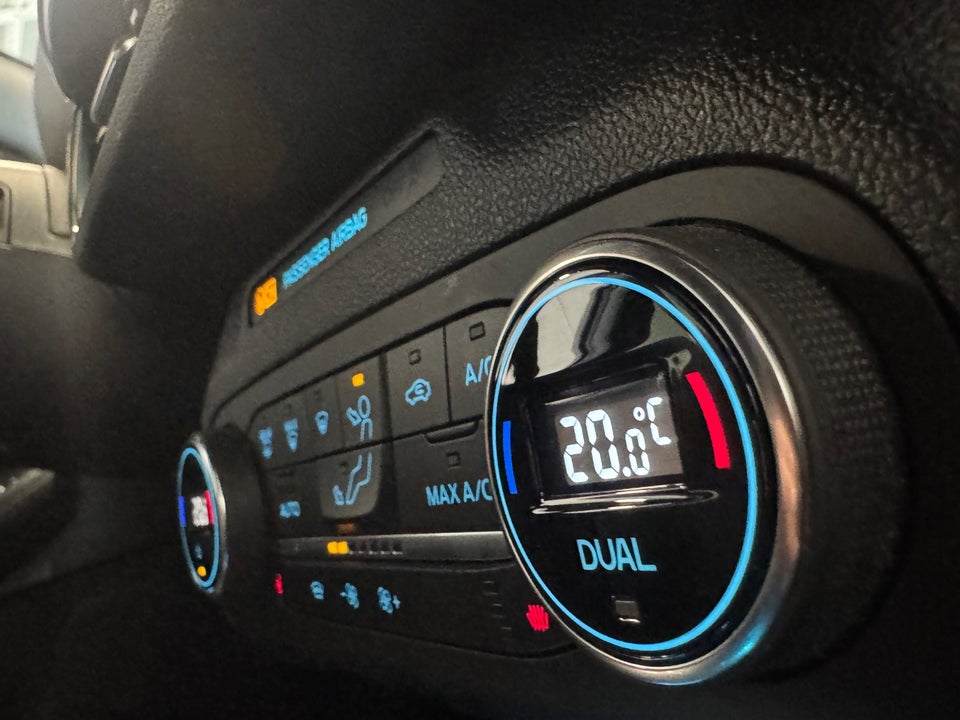 Ford Kuga 2,5 HEV ST-Line X CVT 5d