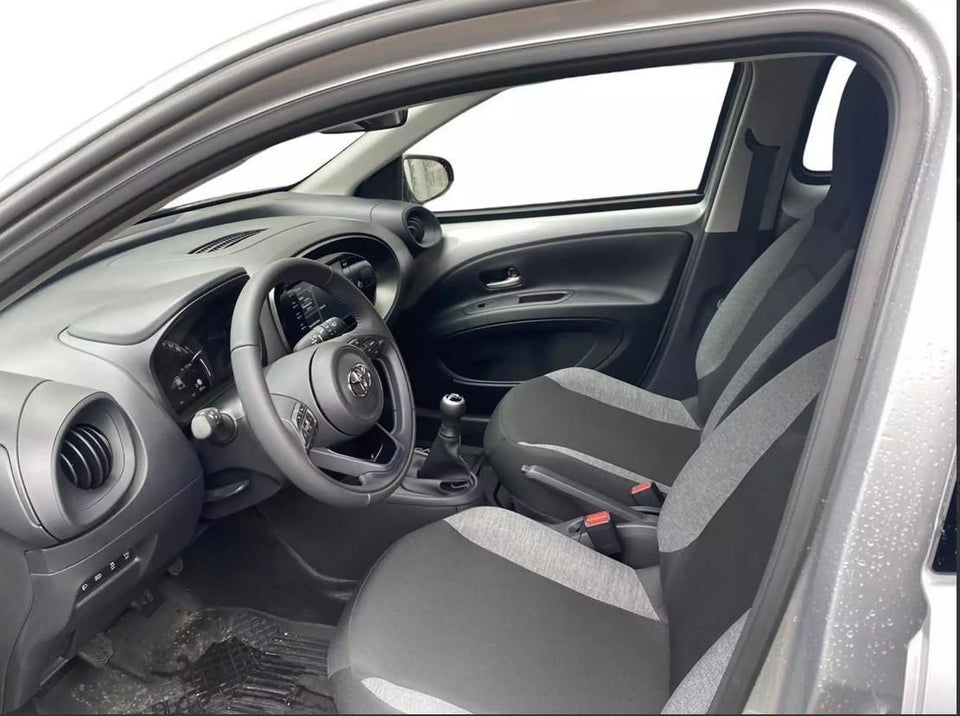 Toyota Aygo X 1,0 Active 5d