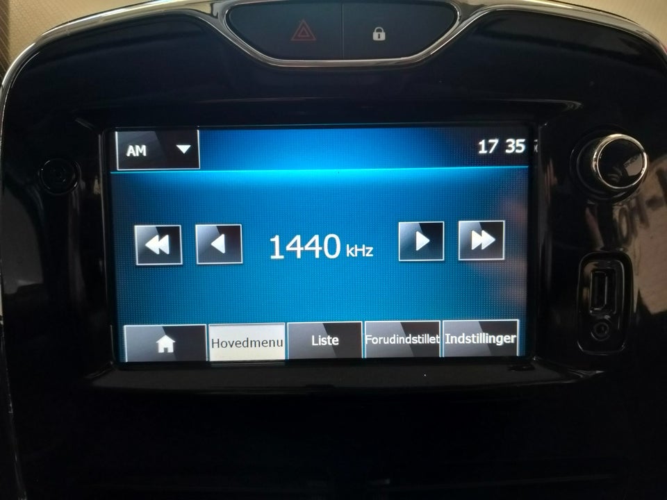 Renault Clio IV 0,9 TCe 90 Expression Sport Tourer 5d