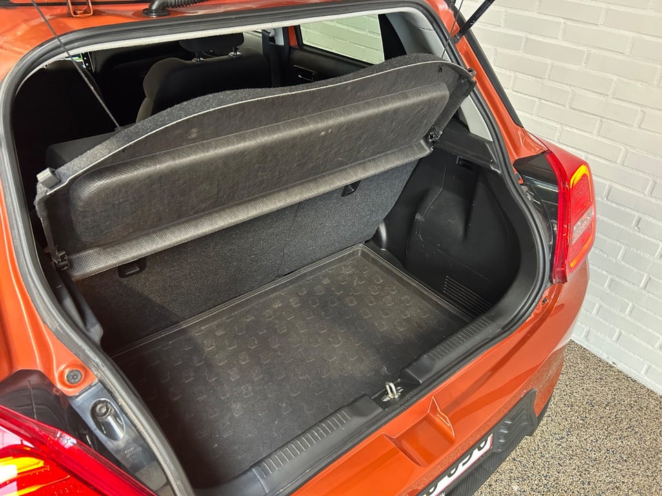 Suzuki Swift 1,2 mHybrid Exclusive 5d