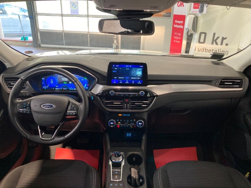 Ford Kuga 2,5 PHEV Titanium CVT 5d