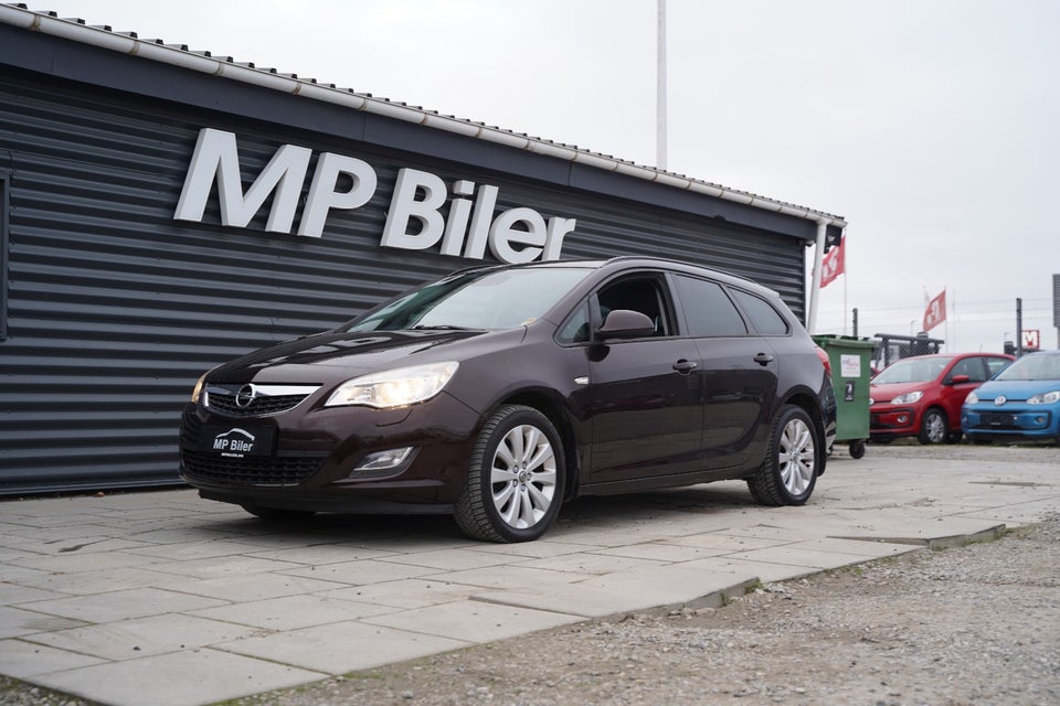 Opel Astra 1,4 T 140 Enjoy Sports Tourer eco 5d