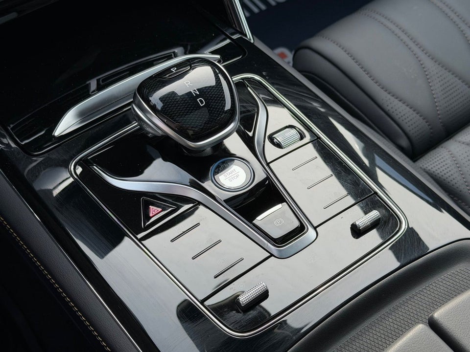 BYD Tang 109 Flagship AWD 7prs 5d