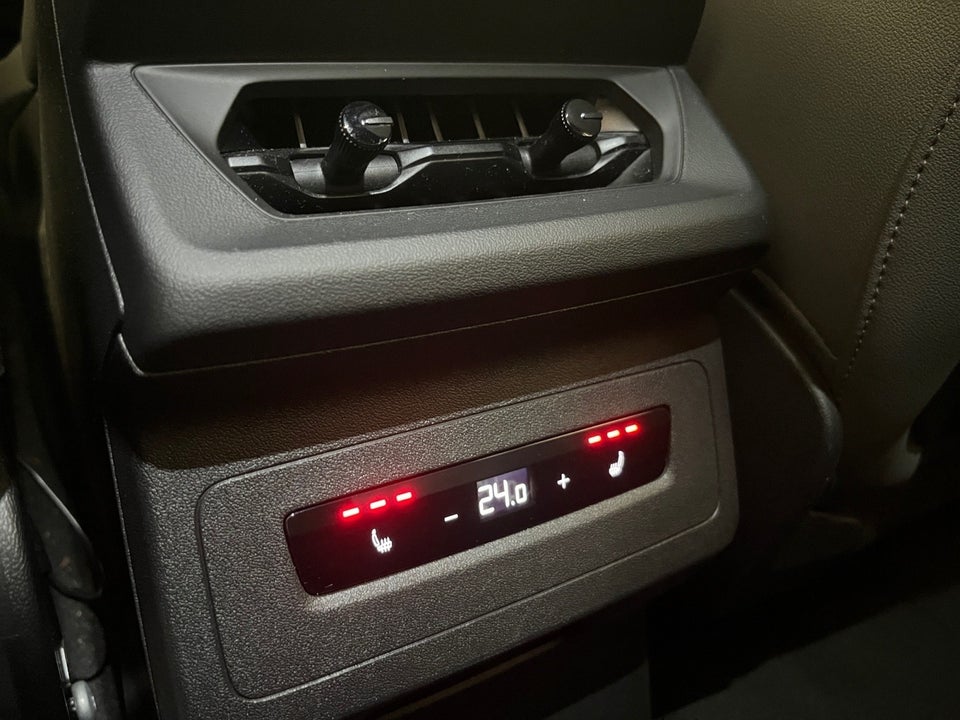 Audi Q6 e-tron S-line quattro 5d