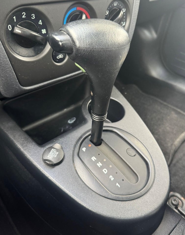 Ford Fusion 1,6 Trend aut. 5d