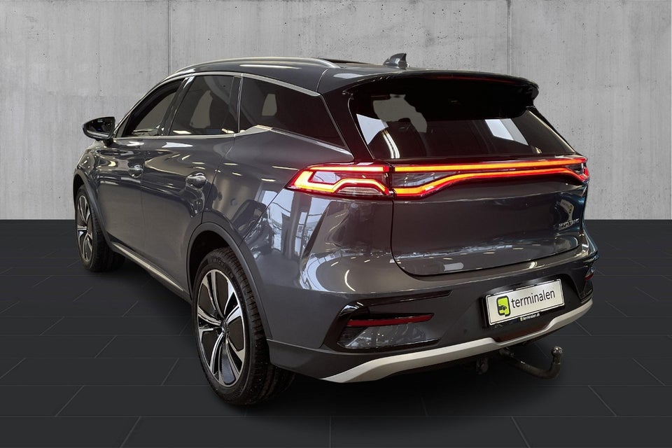 BYD Tang 109 Flagship AWD 7prs 5d