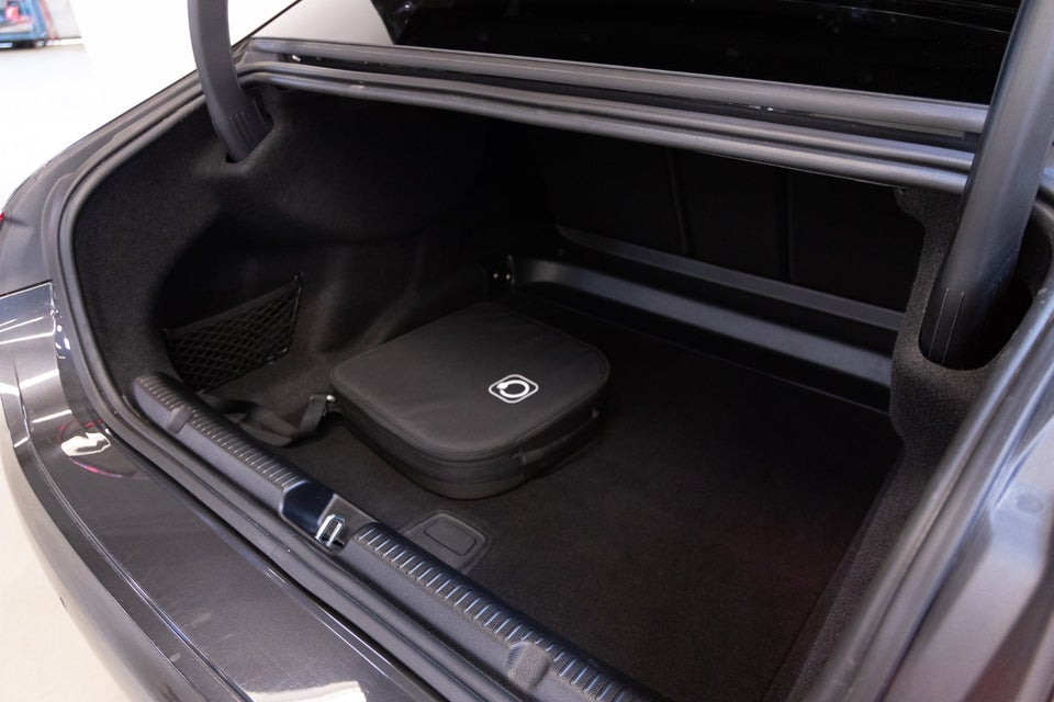 Mercedes EQE350 AMG Line 4d