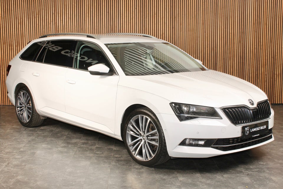 Skoda Superb 1,5 TSi 150 Business Executive Combi DSG 5d