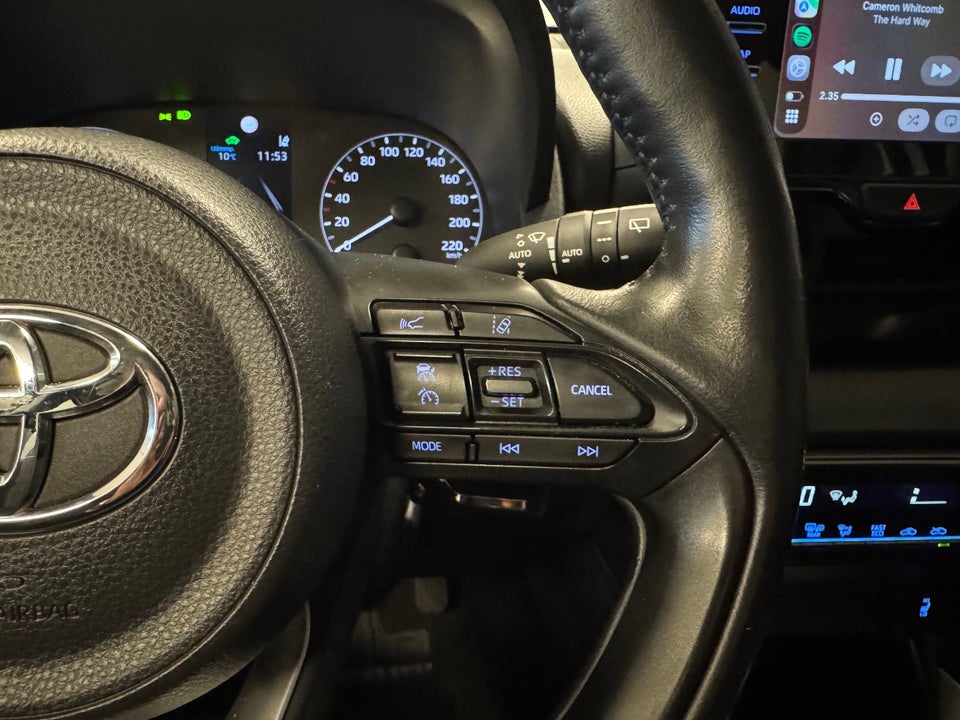 Toyota Yaris 1,5 Hybrid H3 Premier Edition e-CVT 5d