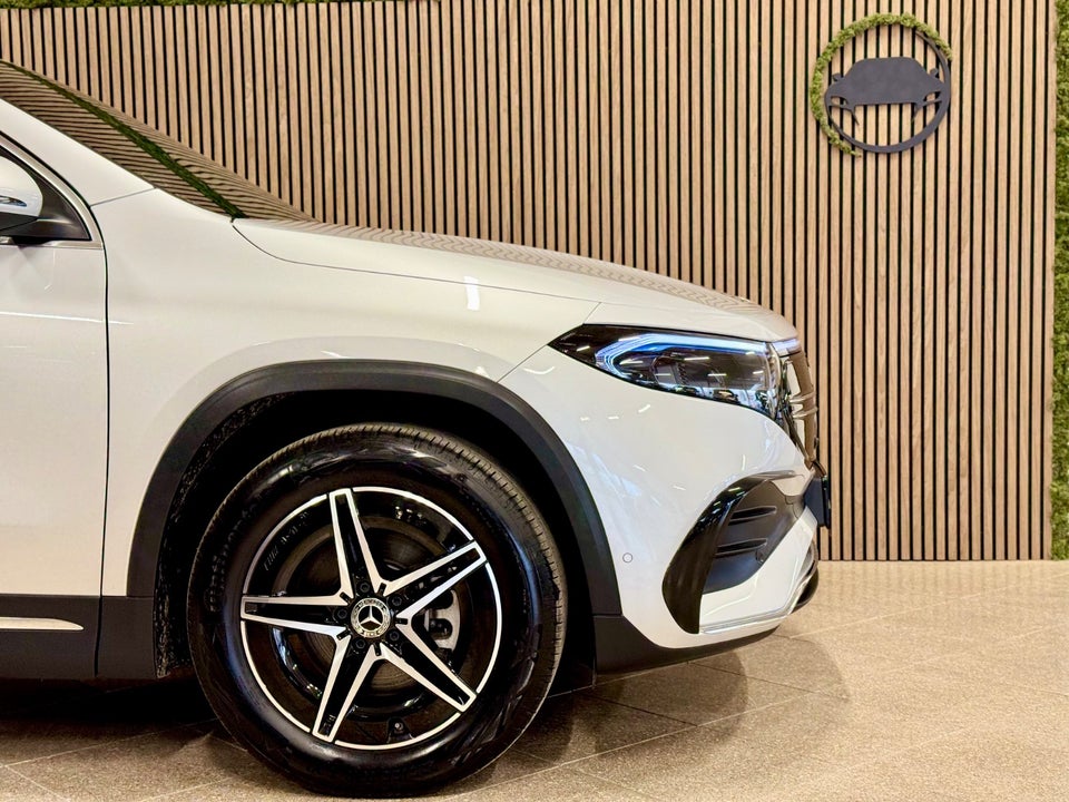 Mercedes EQA350 AMG Edition 4Matic 5d