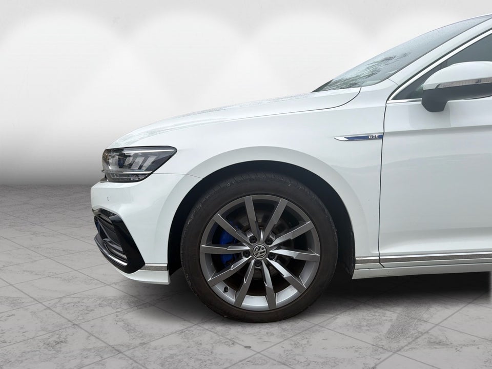 VW Passat 1,4 GTE+ DSG 4d