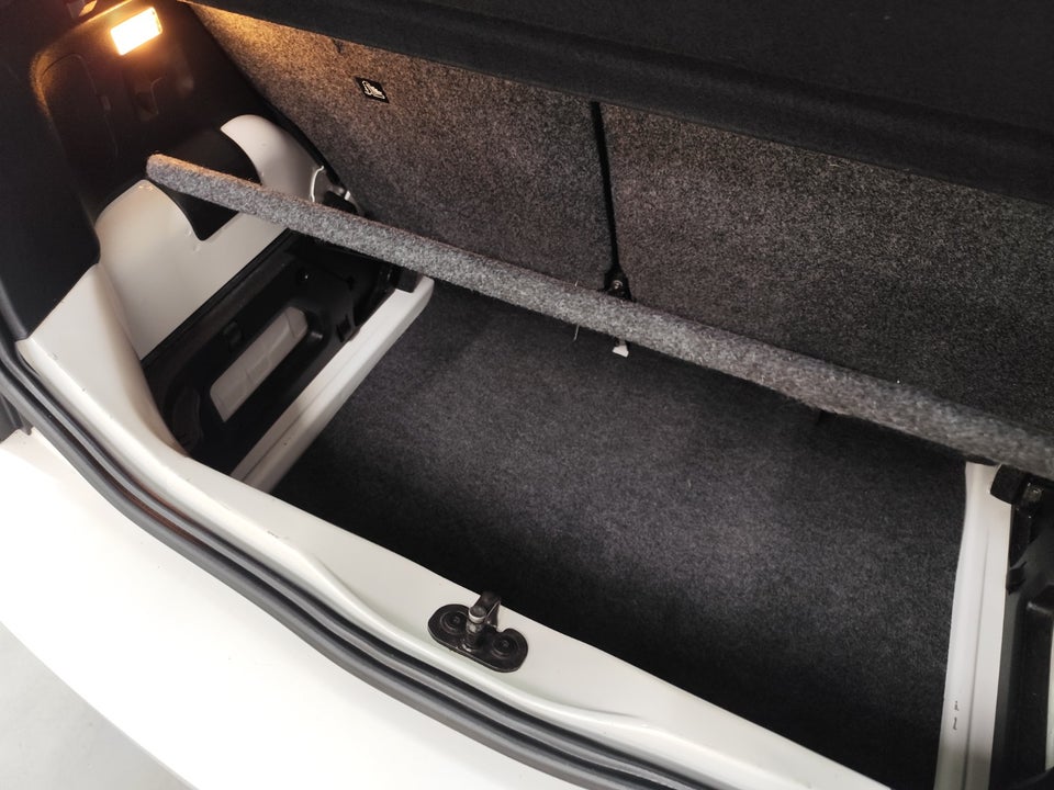 VW Up! 1,0 MPi 60 Move Up! BMT 5d