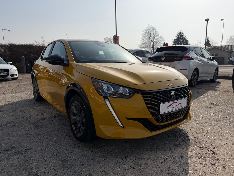 Peugeot e-208 50 Active 5d