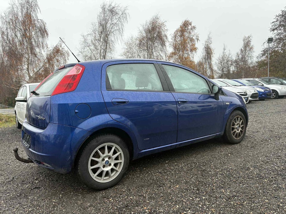 Fiat Grande Punto 1,4 Active 5d