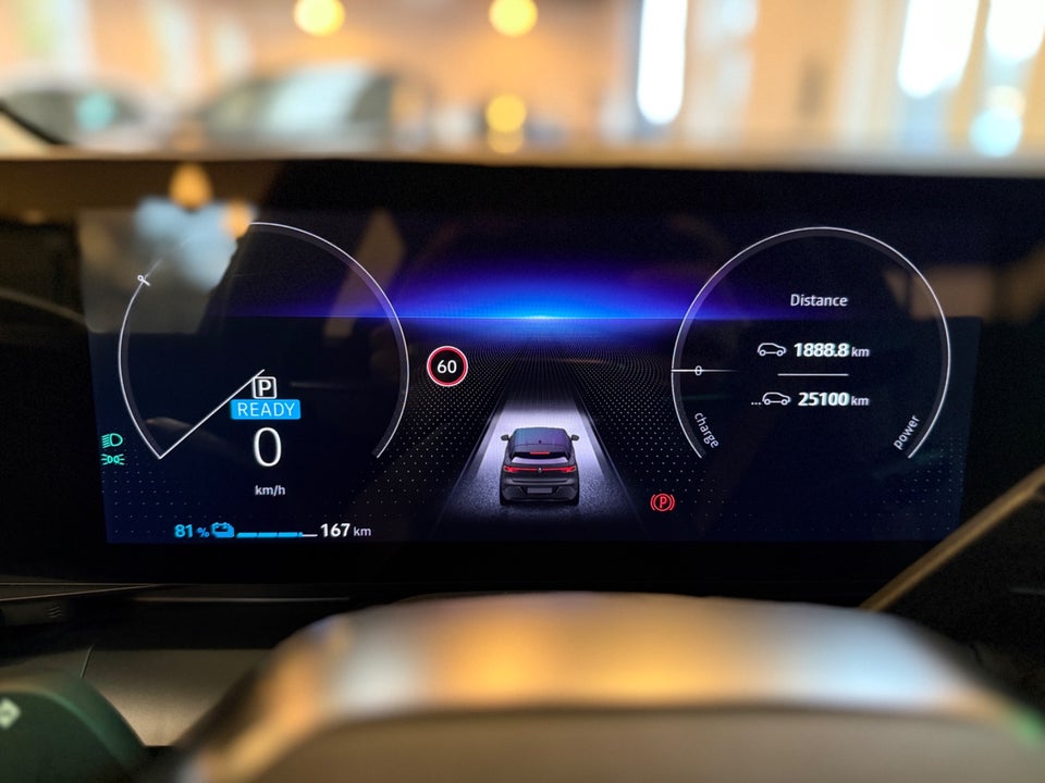 Renault Megane E-Tech 40 Equilibre 5d