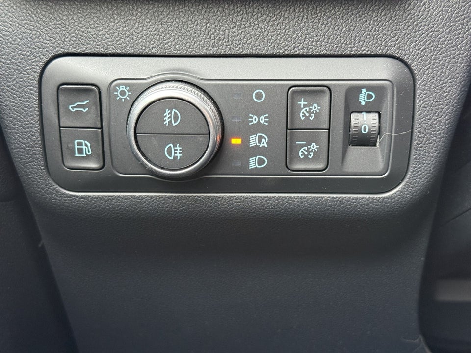 Ford Kuga 2,5 PHEV Titanium X CVT 5d