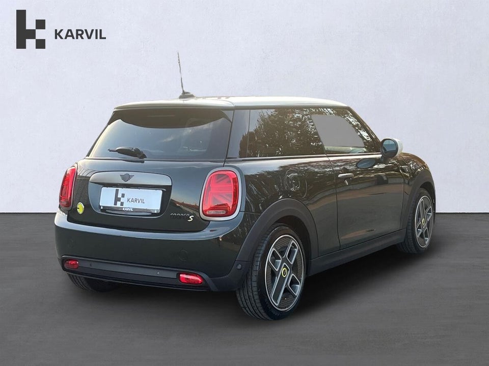 MINI Cooper SE Resolute Edition 3d