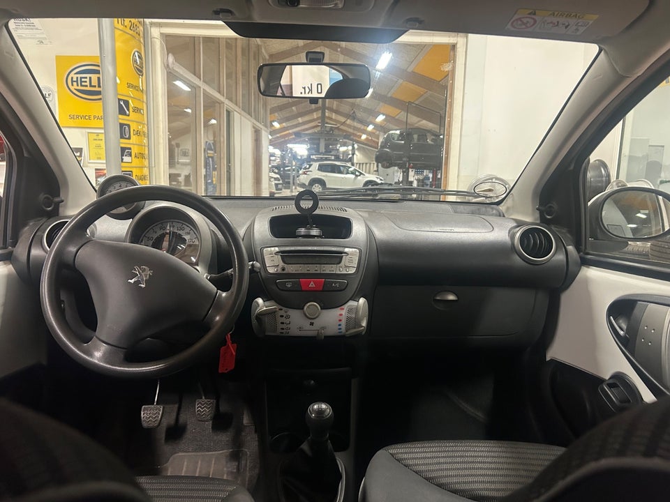 Peugeot 107 1,0 Champion Air 5d
