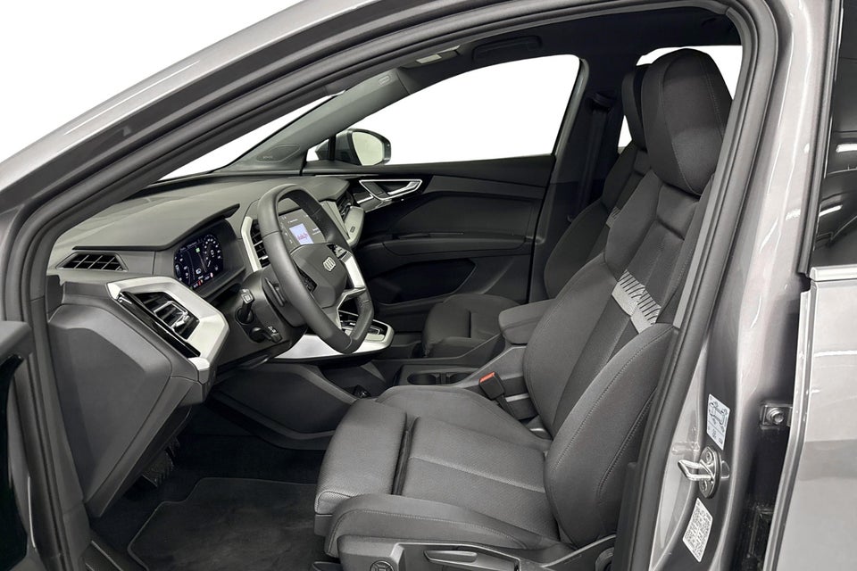 Audi Q4 e-tron 45 Progress 5d