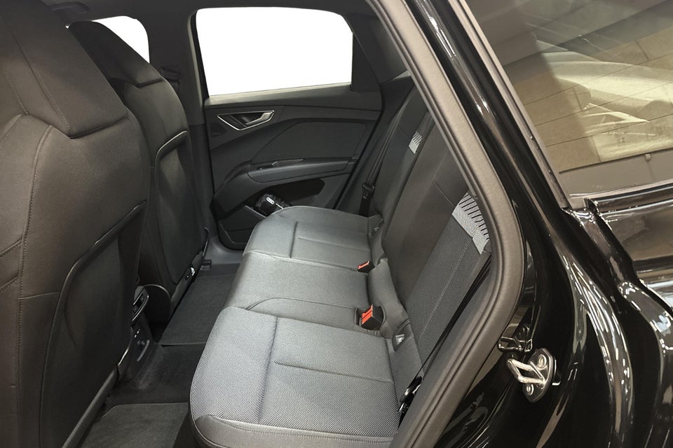 Audi Q4 e-tron 45 S-line Edition Sportback 5d