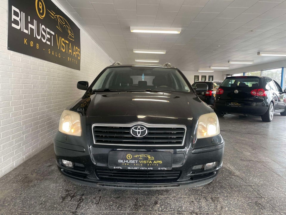 Toyota Avensis 2,0 Sol stc. 5d