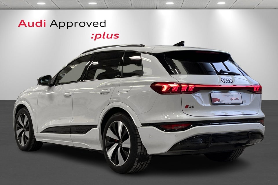 Audi Q6 e-tron Ultra quattro 5d