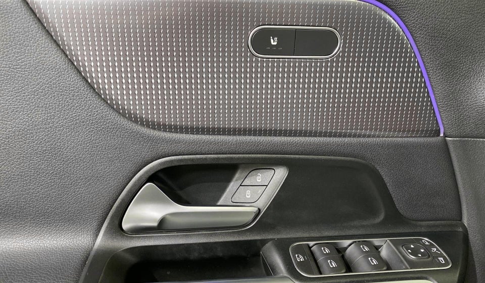 Mercedes EQB250 Progressive 5d