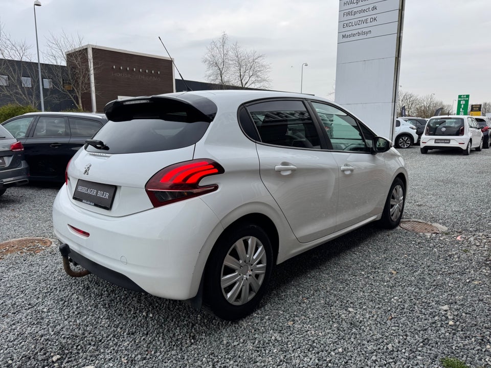 Peugeot 208 1,6 BlueHDi 75 Active 5d