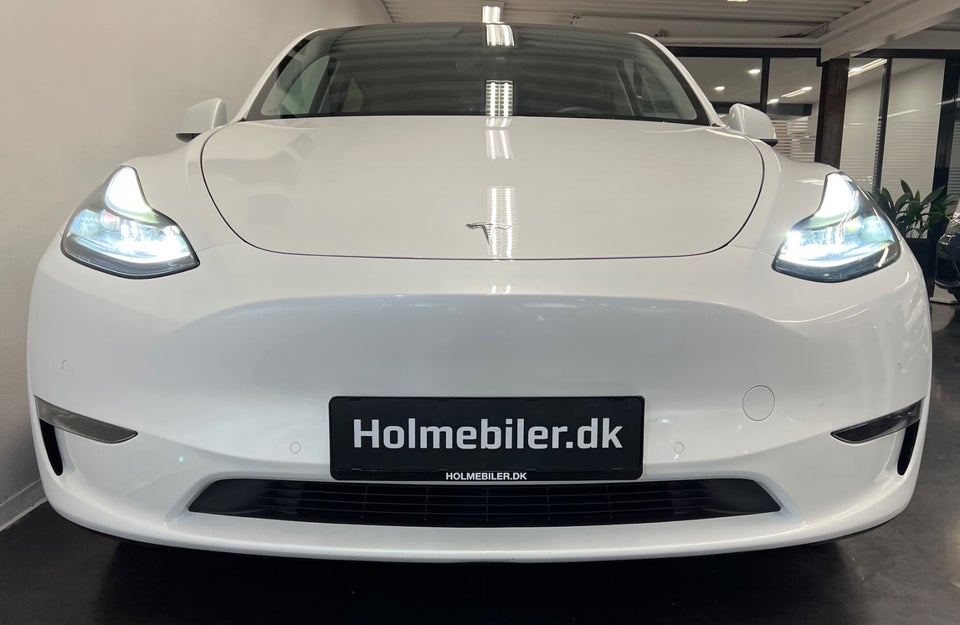 Tesla Model Y Long Range AWD 5d