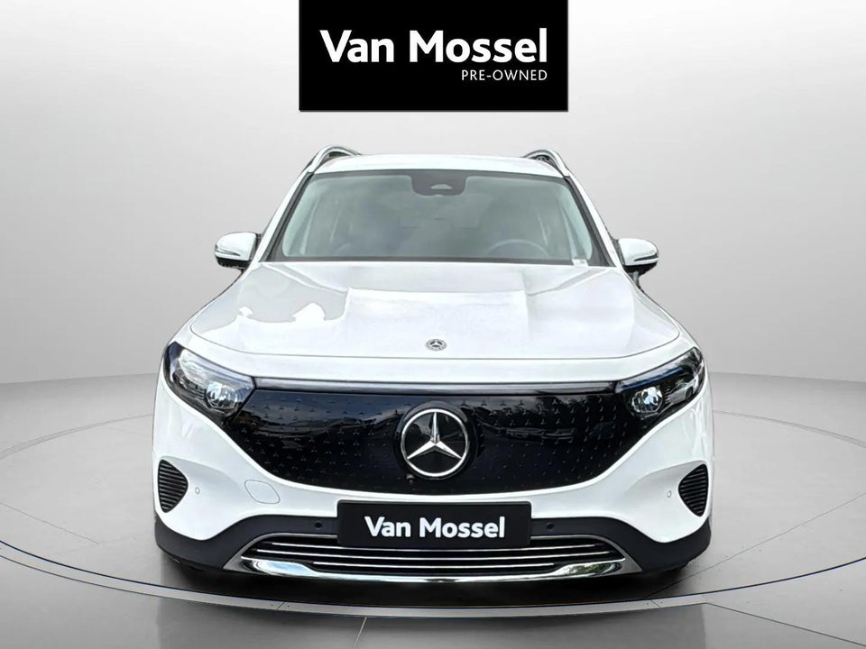 Mercedes EQB300 Progressive 4Matic Van 5d