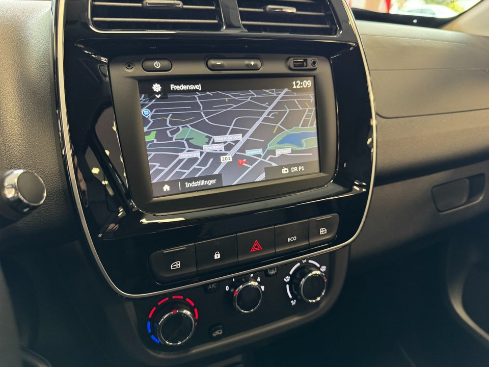 Dacia Spring Expression 5d