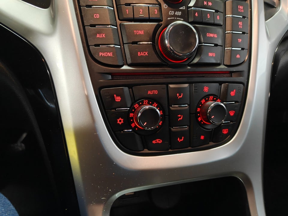 Opel Astra 1,4 T 140 Enjoy 5d