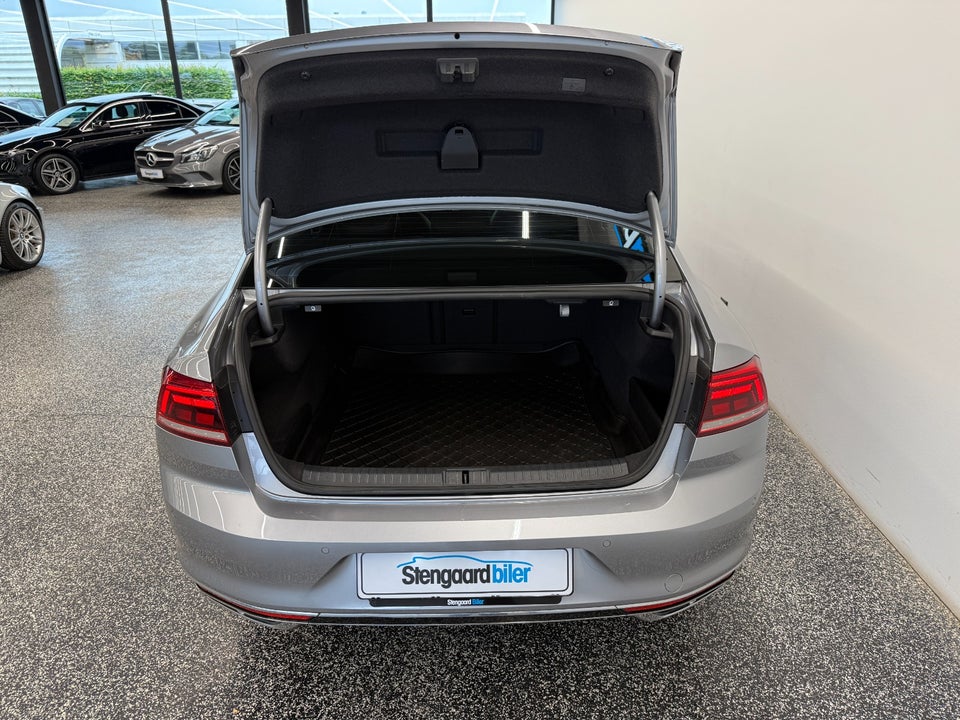 VW Passat 1,5 TSi 150 R-line DSG 4d