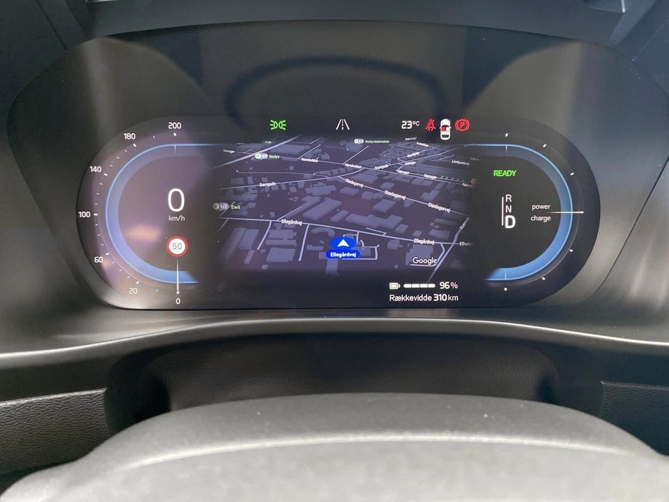 Volvo XC40 P6 ReCharge Plus 5d