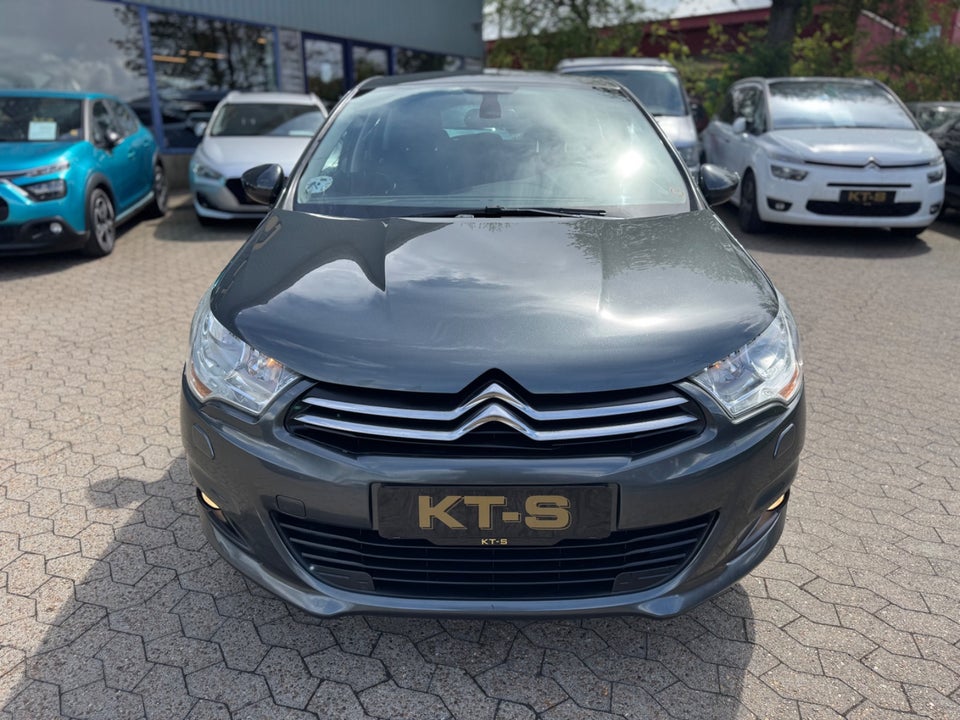 Citroën C4 1,6 e-HDi 112 Seduction 5d