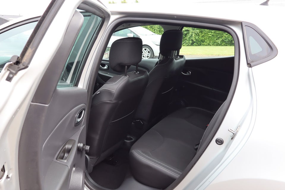 Renault Clio IV 1,5 dCi 90 Limited 5d