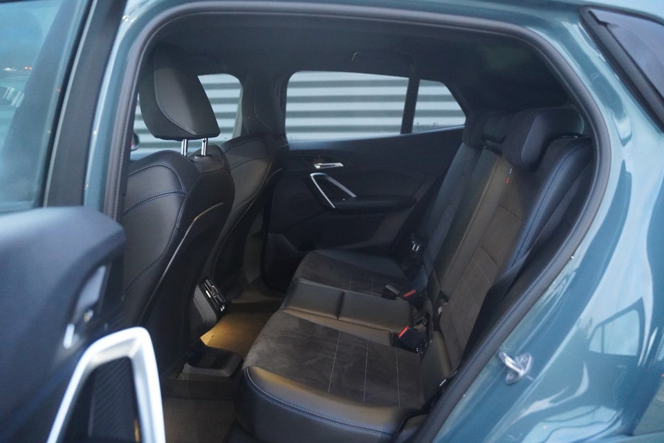 BMW iX2 eDrive20 M-Sport 5d