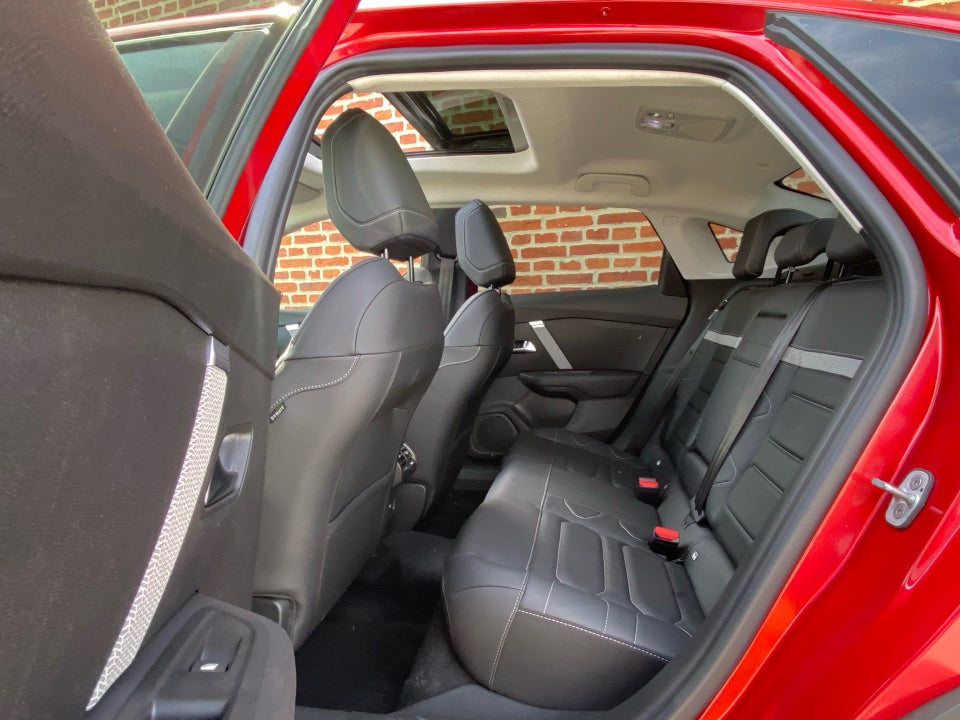 Citroën ë-C4 X 50 Palais Sky 4d