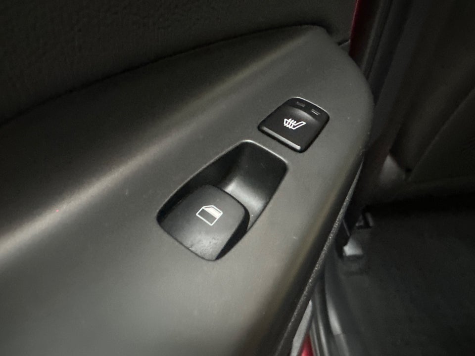 Hyundai Kona 64 EV Ultimate 5d