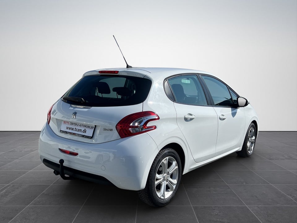 Peugeot 208 1,2 VTi 82 Active 5d