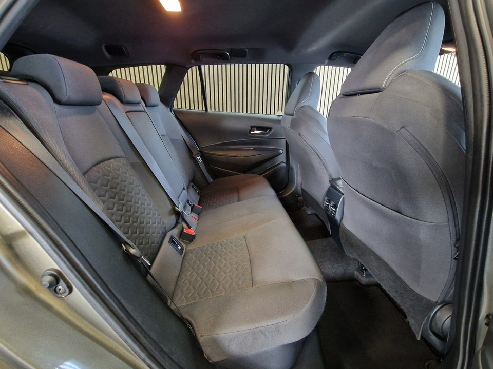 Toyota Corolla 2,0 Hybrid H3 Premium Touring Sports MDS 5d