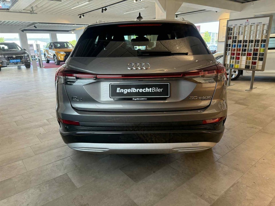 Audi Q4 e-tron 50 Attitude Sportback quattro 5d