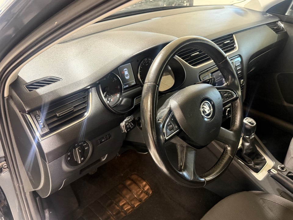 Skoda Octavia 1,4 TSi 140 Active Combi 5d