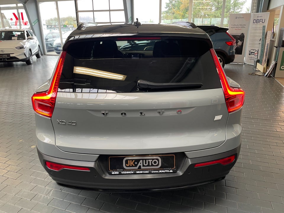 Volvo XC40 ReCharge Extended Range Core 5d