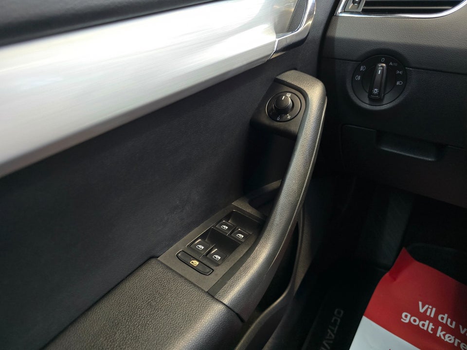 Skoda Octavia 1,5 TSi 150 Ambition Combi DSG 5d